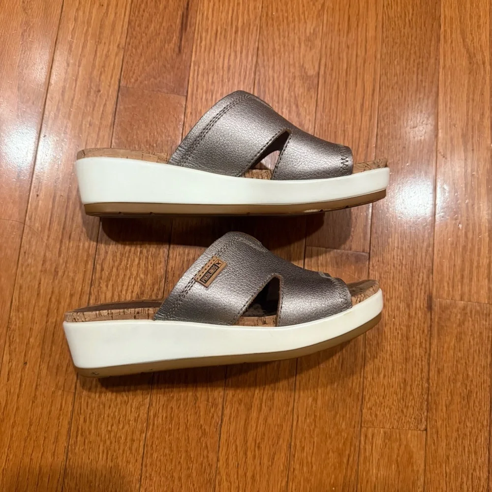 Pikolinos Women’s 35 4-5 Metallic Leather Wedges Slides Sandals Gold Silver Boho - Picture 5 of 12